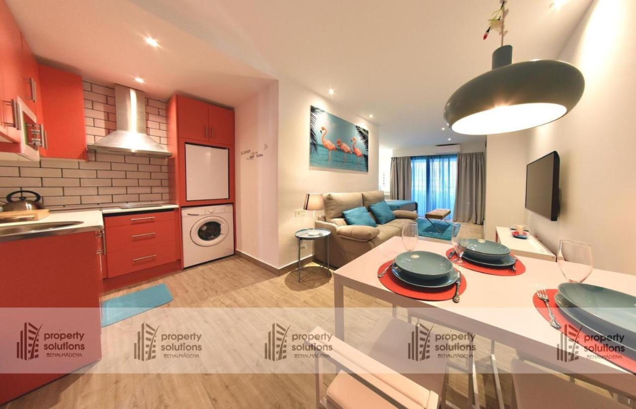 La Carihuela Los Nidos Apartment ตอร์เรโมลิโนส ภายนอก รูปภาพ